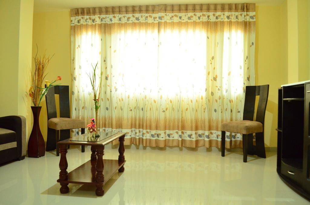 Rosenverg B&B Tours ليما المظهر الخارجي الصورة