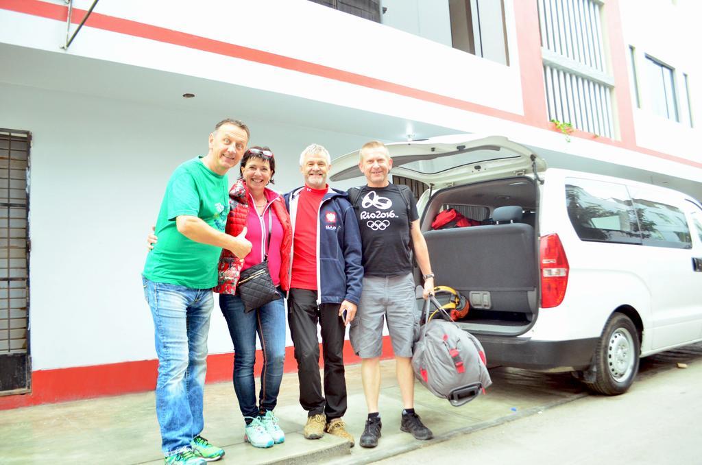 Rosenverg B&B Tours ليما المظهر الخارجي الصورة