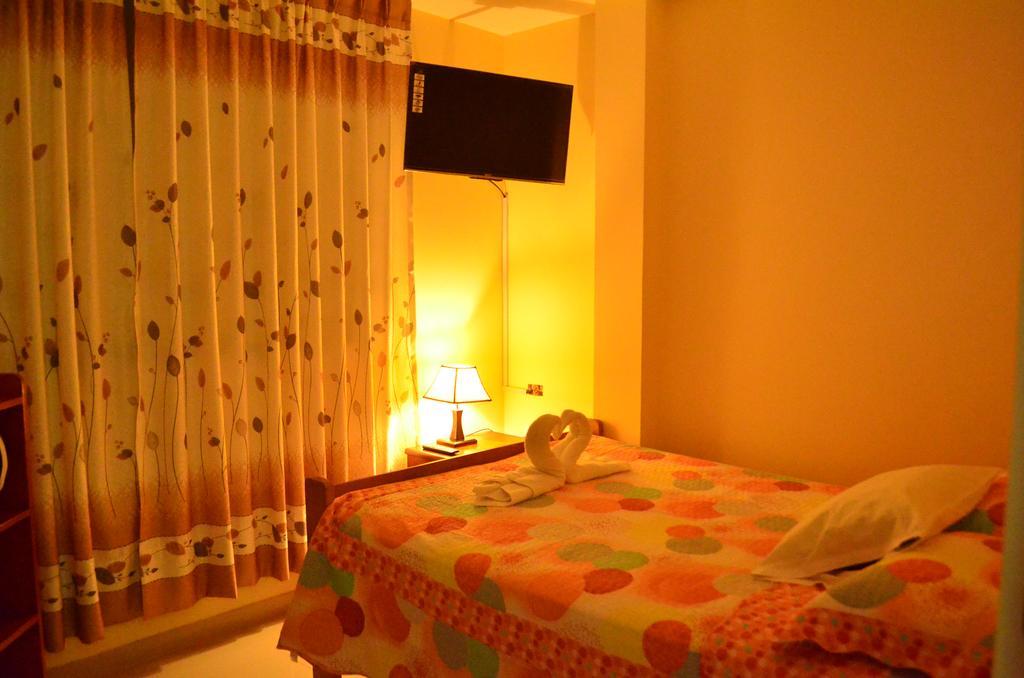 Rosenverg B&B Tours ليما المظهر الخارجي الصورة