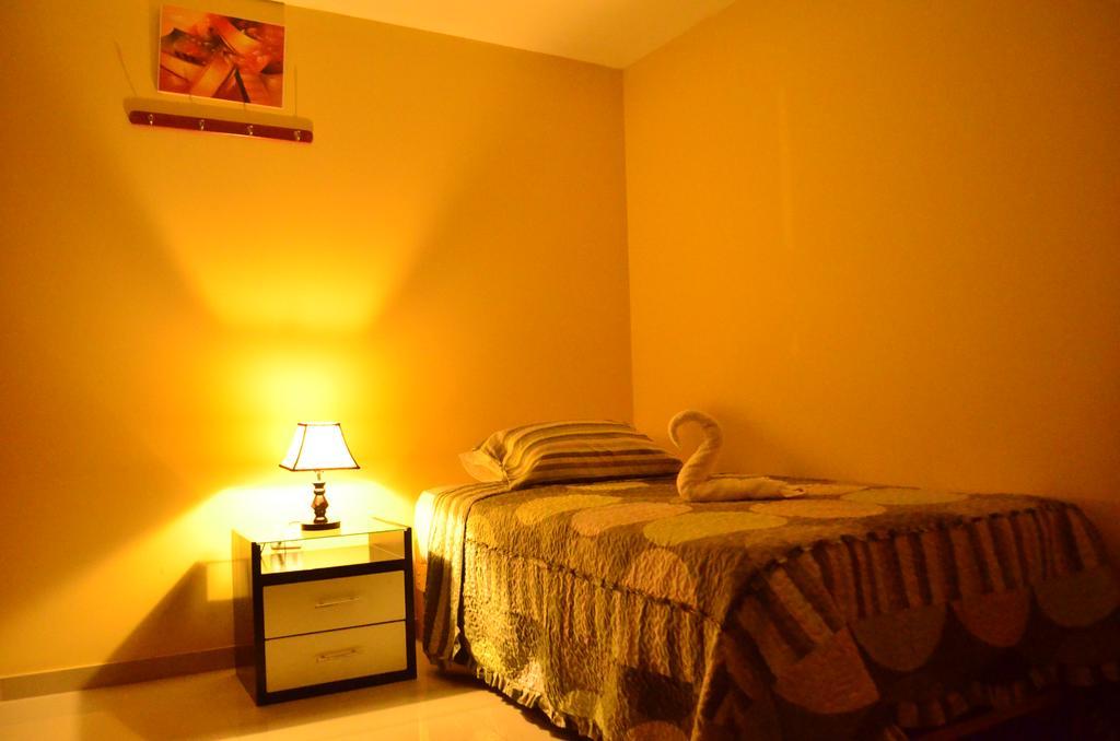 Rosenverg B&B Tours ليما المظهر الخارجي الصورة